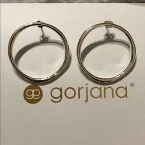Gorjana Jewelry - Beautiful Gorjana Quinn Hoop Earrings Gorjana Jewelry - Beautiful Gorjana Quinn Hoop Earrings